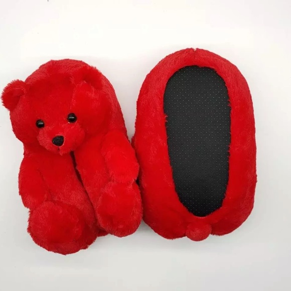 Red Teddy Bear Slippers🐻❤️ - Picture 4 of 5